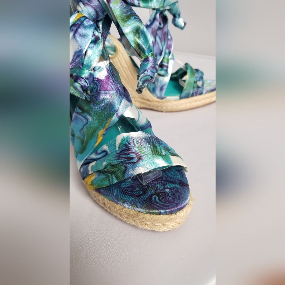 Bcbg Generation Blue Pattern Fabric Wrap Ankle Es… - image 3